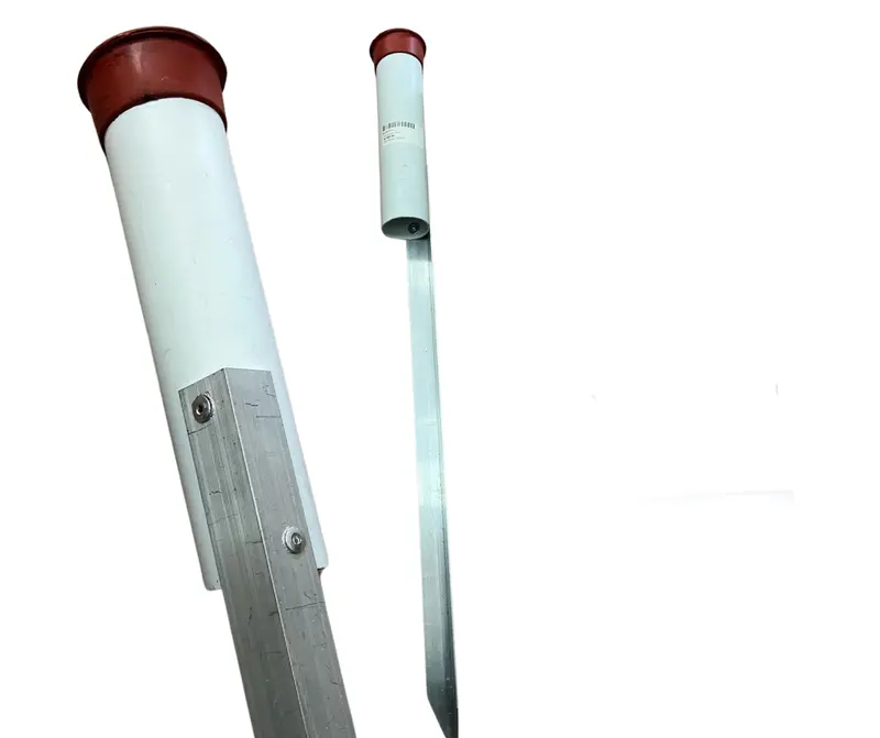 Heavy-Gauge Stainless Steel Sand Spike – Plain & Durable 1