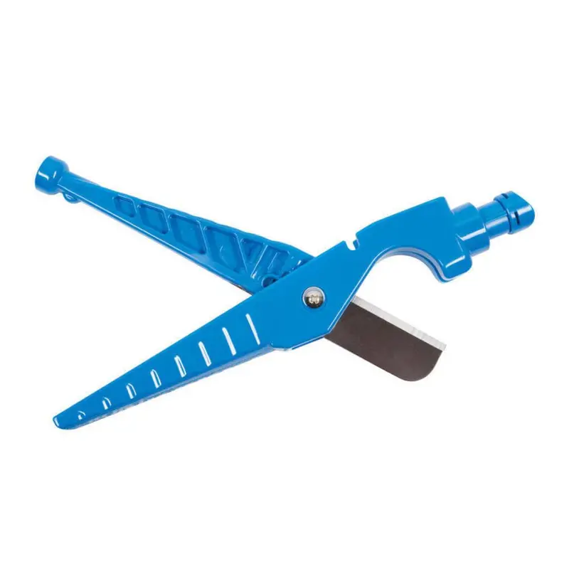 Hunter Emitter Multi-Tool (Hemt) – All-In-One Tubing Cutter, Punch, And Emitter Inserter 1